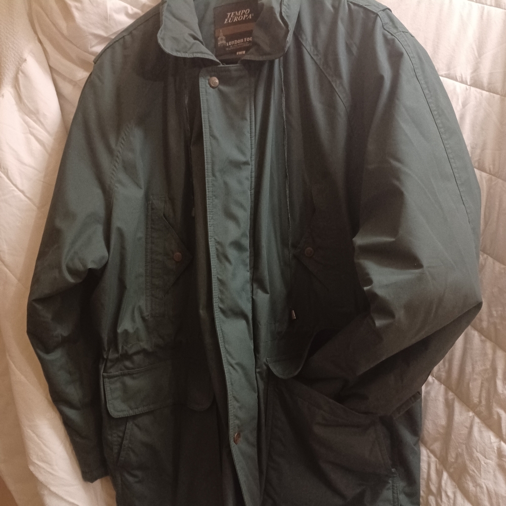 Green Winter Jacket - Picture 2 of 3